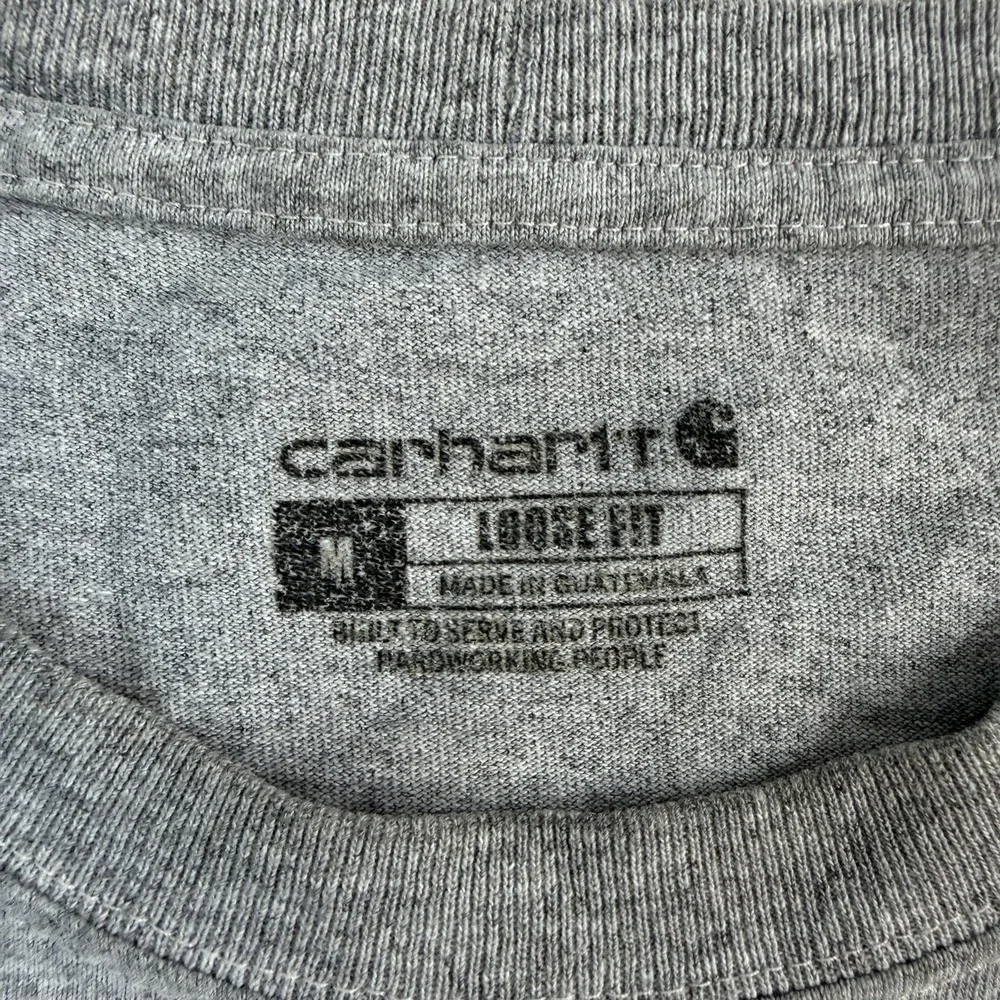 Carhartt Loose Fit Long Sleeve Shirt Mens Medium Gray Pocket Logo Tee T-Shirt